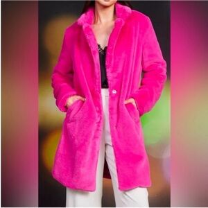 Gigi's Closette Coat Foux Fur Hot Pink Teddy Midi Coat Jacket New size Small